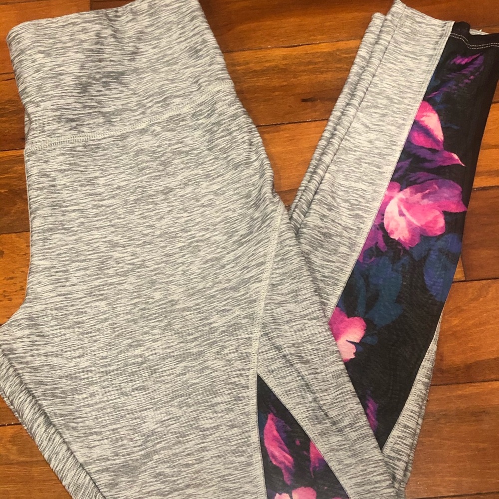 VS PINK Ultimate Leggings